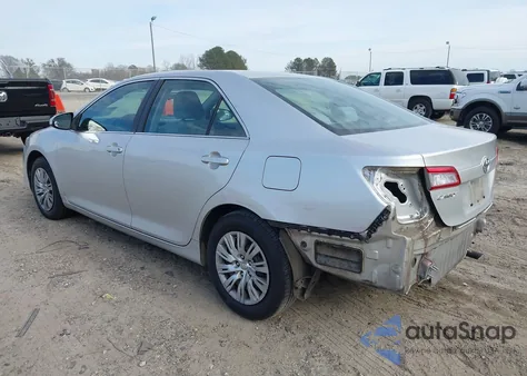 2012 Toyota Camry L z USA, uszkodzony, nr VIN 4T1BF1FK2CU578888